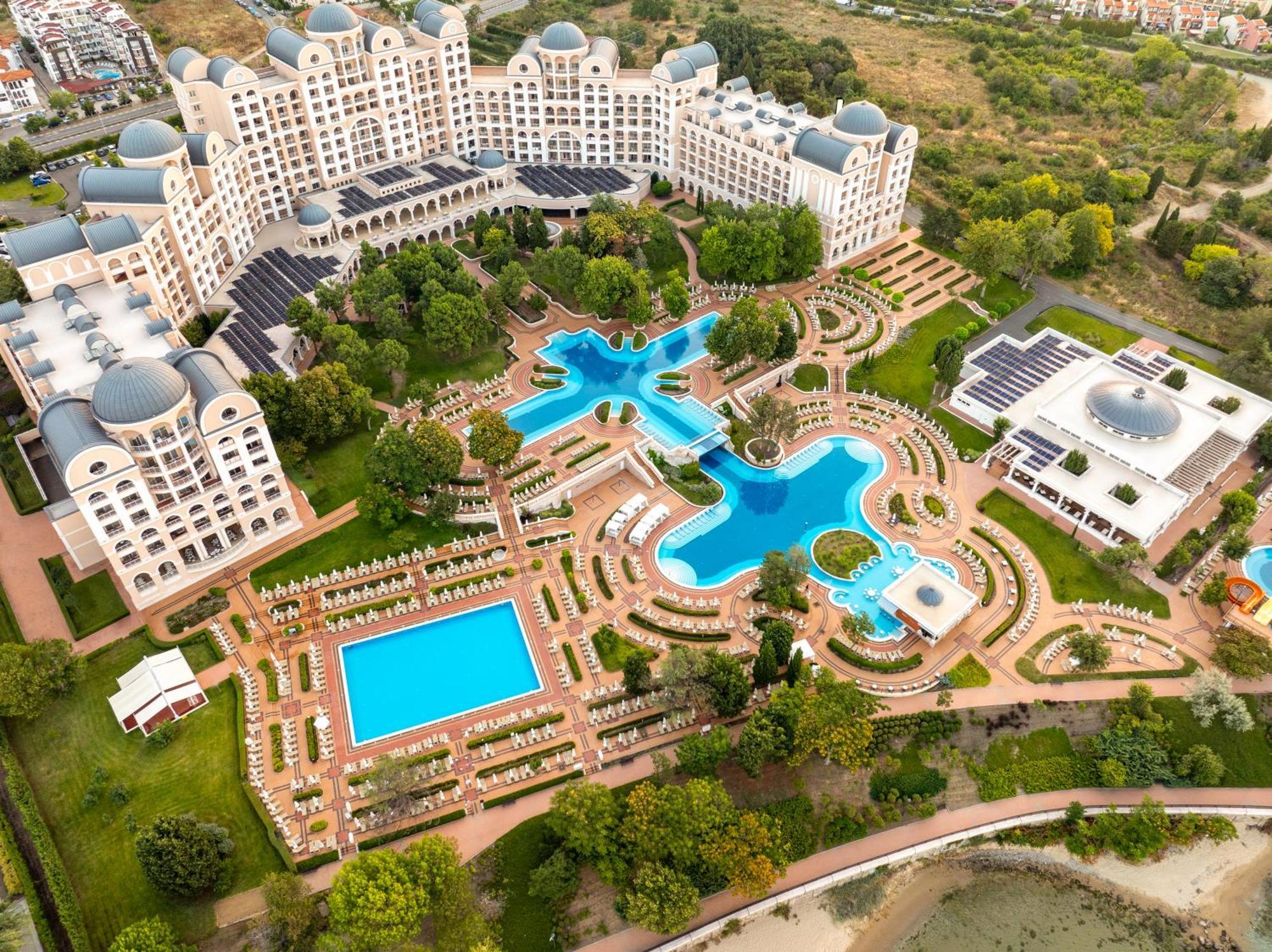 Dreams Sunny Beach Resort And Spa المظهر الخارجي الصورة The hotel from the air